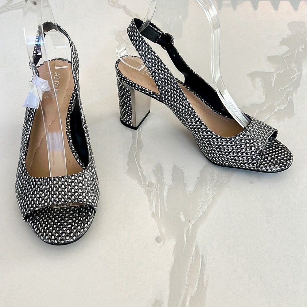 Alfani Florraa Snakeskin Black White Slingback Open Toe Mirror Heels Womens Sz 8